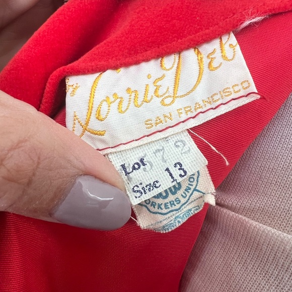 VINTAGE 1950s Lorrie Debb Red Velvet Cocktail Dress – Union Made – Size 13 - Picture 7 of 11